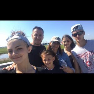 Meet your Posher, Leandra